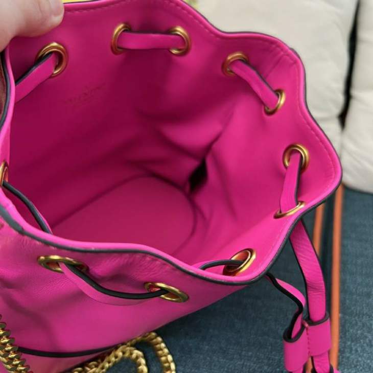 Picture of Valentino Handbags _SKUfw137128179fw
